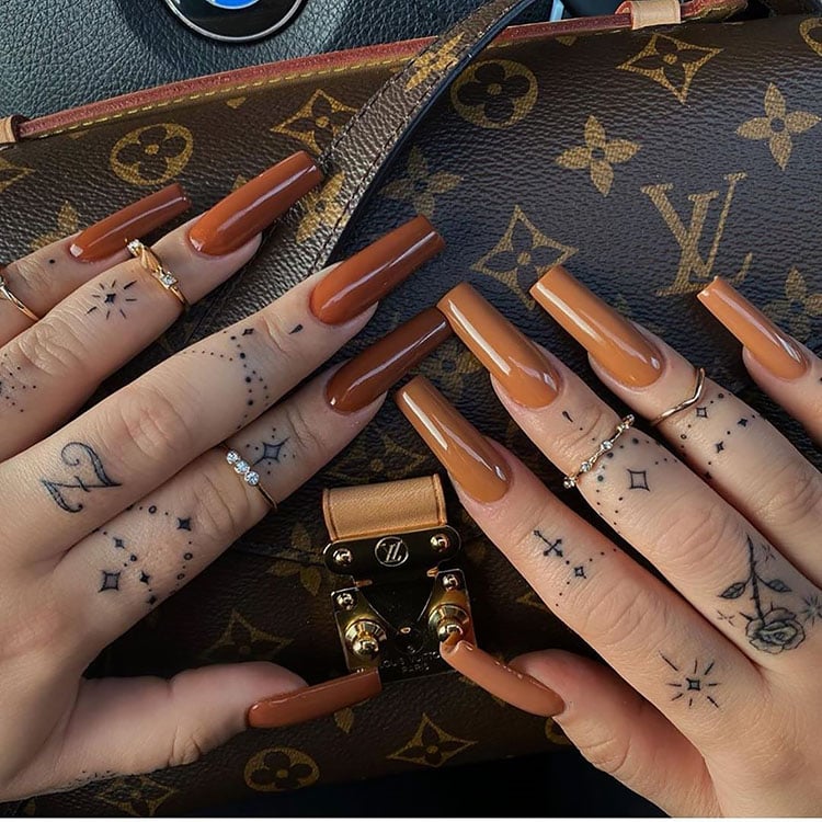 shades of brown nails