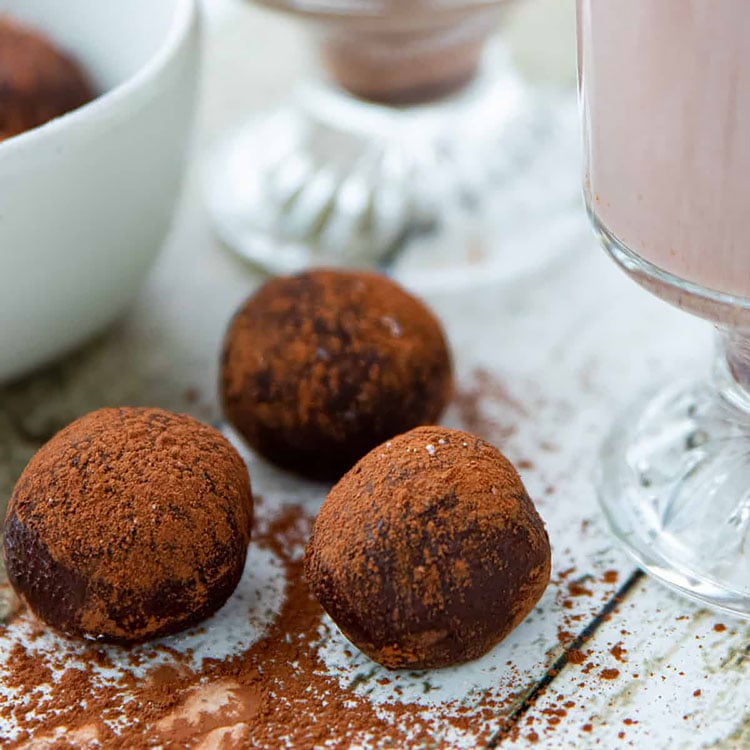 hot chocolate bombs 5