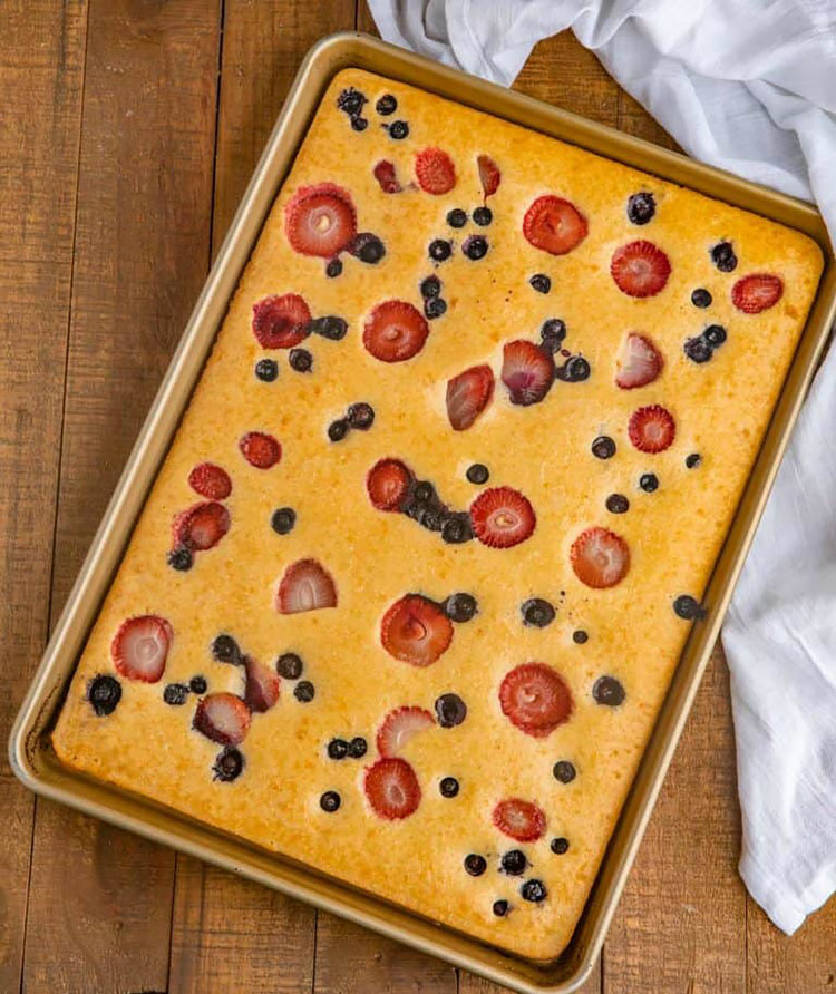 This image has an empty alt attribute; its file name is christmas-breakfast-ideas-6.jpg