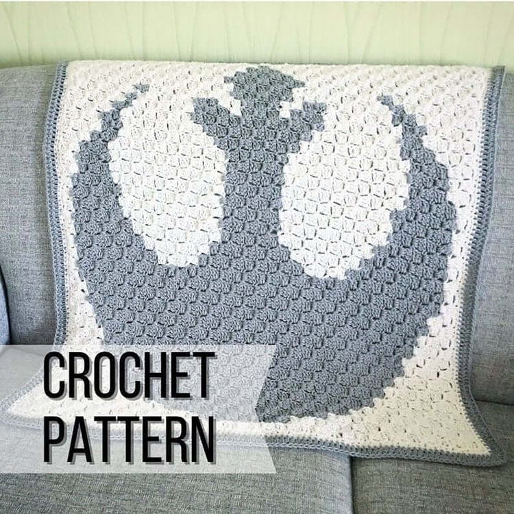 16 Easy Star Wars Crochet Patterns - Beautiful Dawn Designs