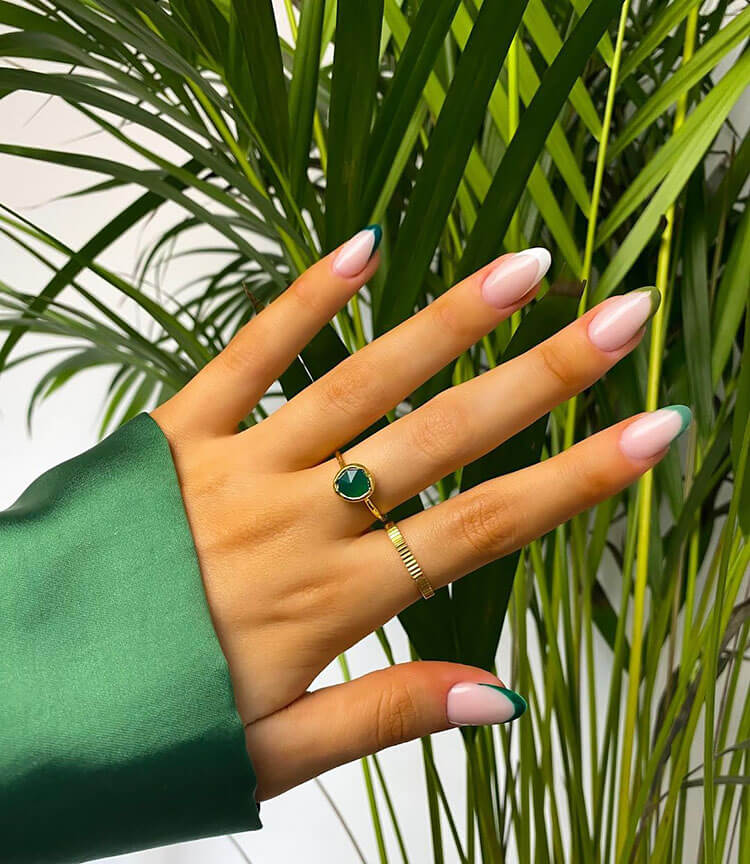 green ombre nails