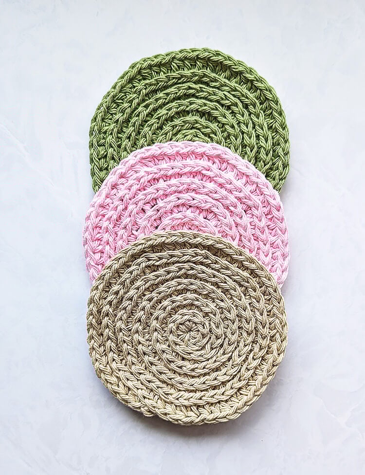 Swirl Coaster Vertical