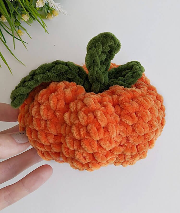mini pumpkin