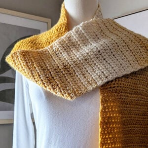beginner crochet scarf