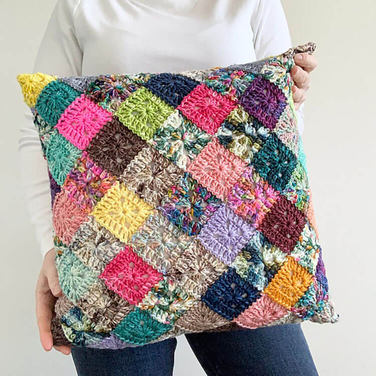 scrap pillow feature
