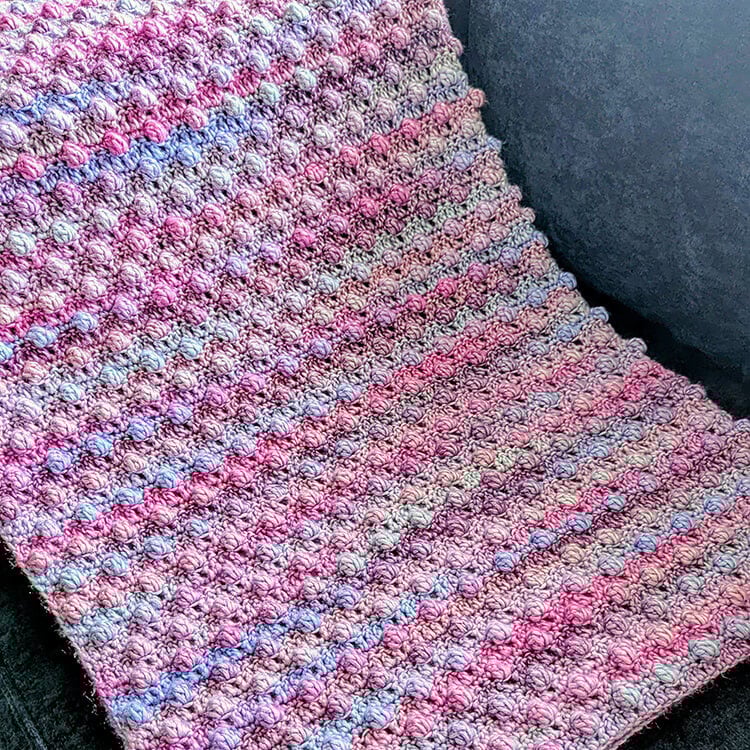 Skyline Bobble Blanket Feature