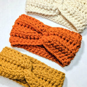 20 Minute Chunky Crochet Ear Warmer